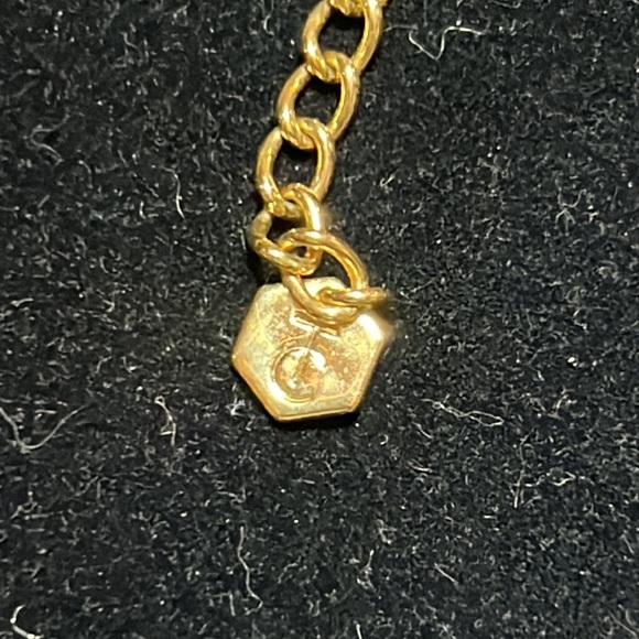 Swarovski Crystal necklace - Picture 4 of 4